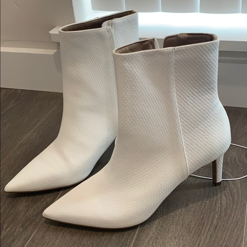 Brand new never worn H&M white ankle boots!